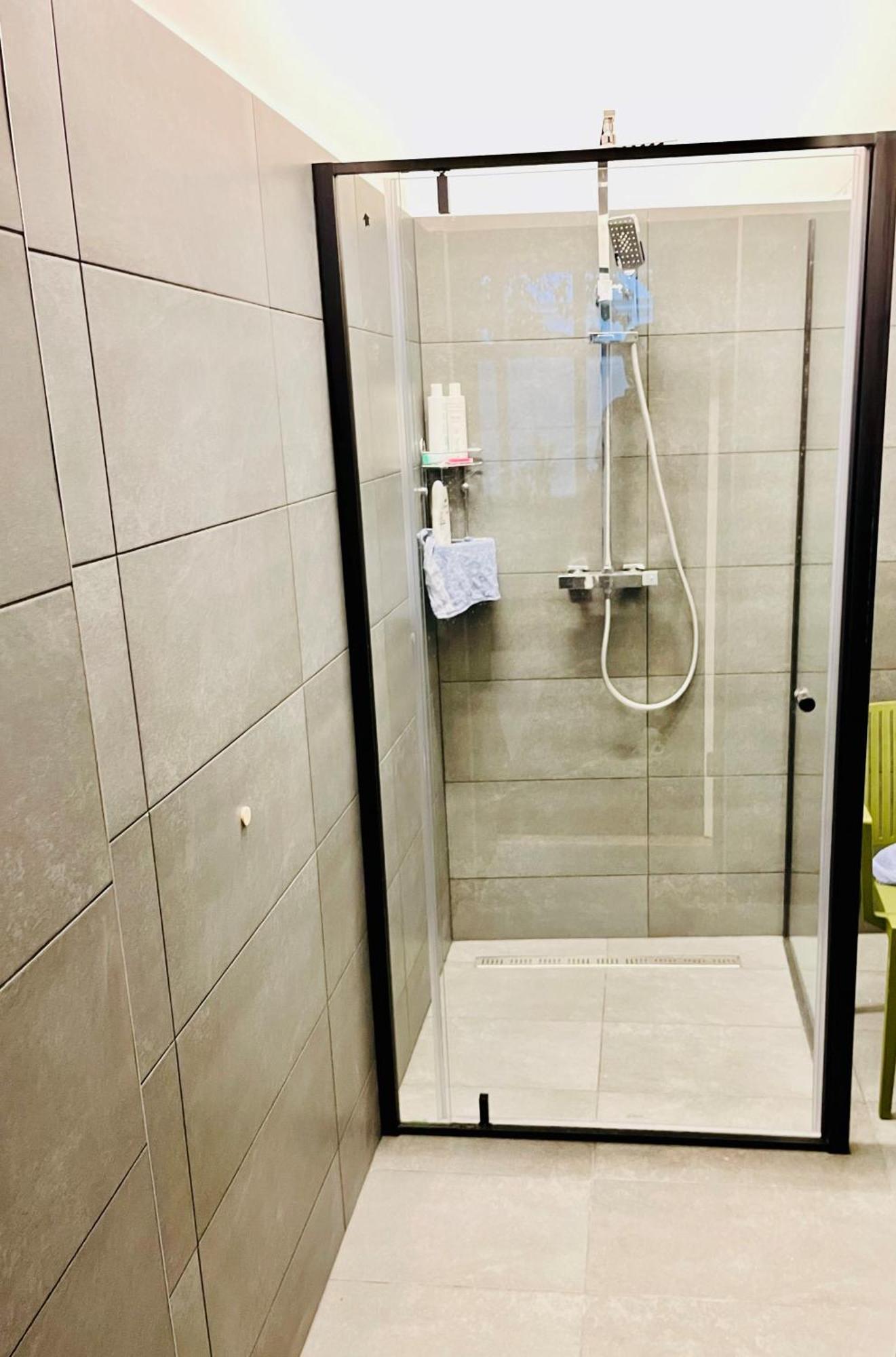 Space Home Apartment - Downtown Виена Екстериор снимка