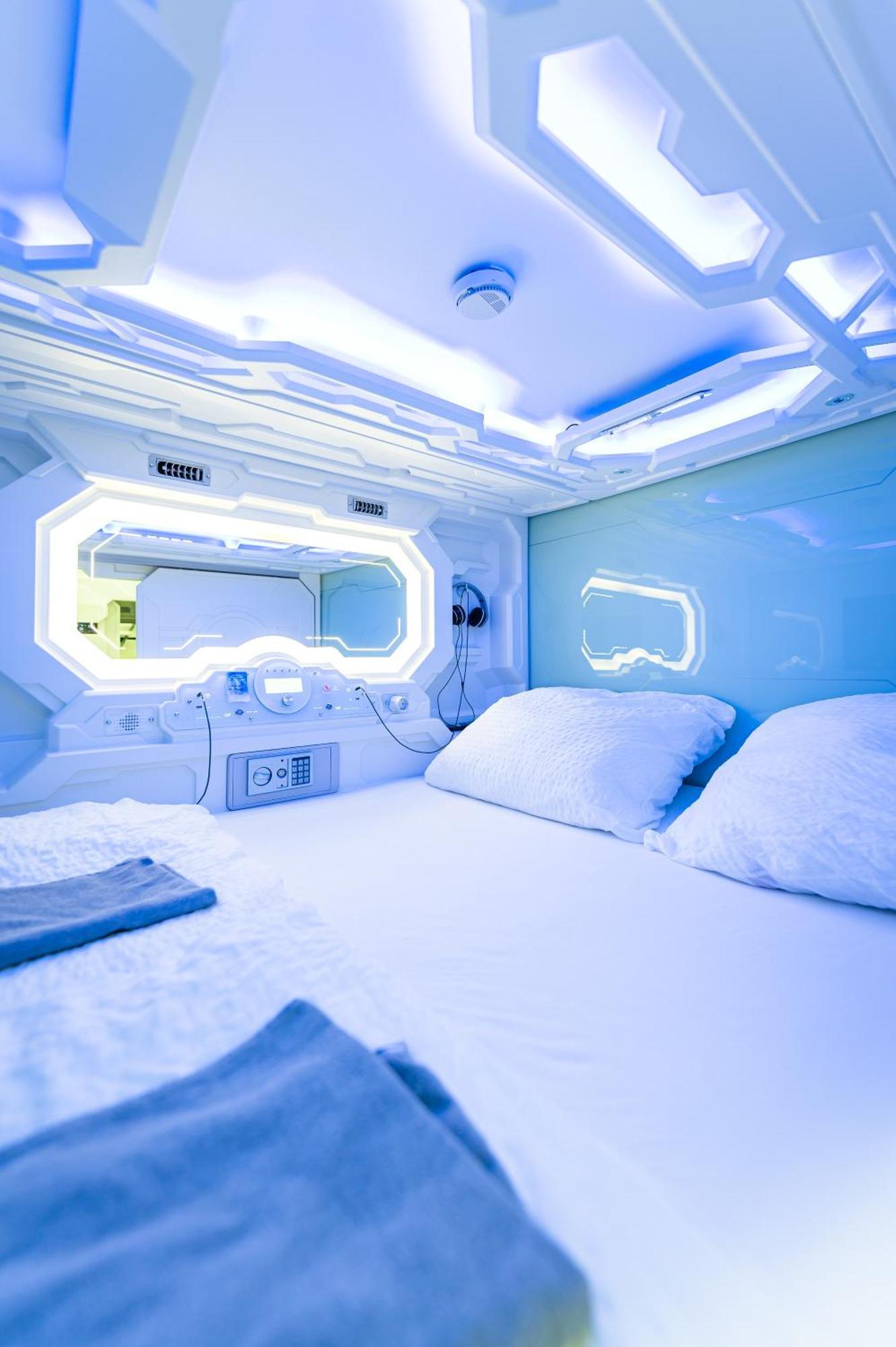 Space Home Apartment - Downtown Виена Екстериор снимка