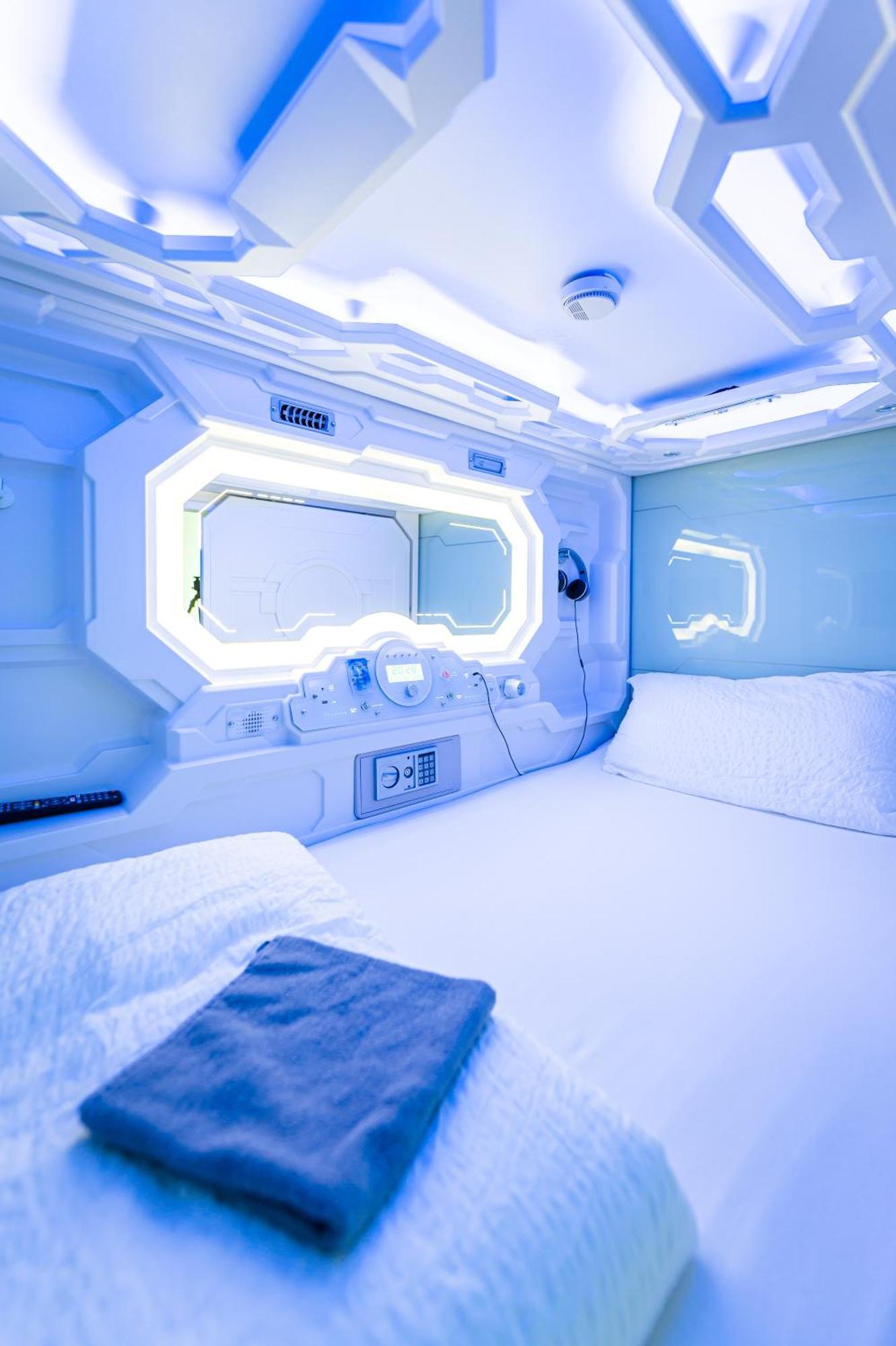 Space Home Apartment - Downtown Виена Екстериор снимка